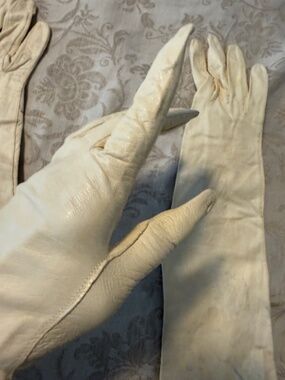 Vintage Kid Gloves size 7 1/2